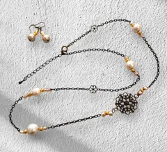 ☆ハンドメイド☆コットンパールのネックレス＆ピアス☆2点セット☆