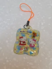 ハローキティ 7-Eleven 携帯ホルダー