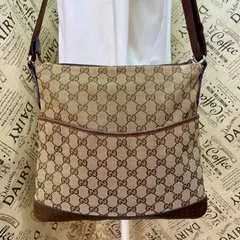 グッチ ショルダーバッグ GGキャンバス サコッシュ 茶 パンチング FZ327