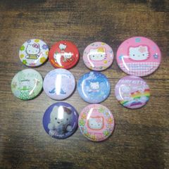 美品】ハローキティ 誕生25周年記念 プレミアム缶バッジセット