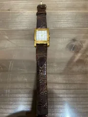 2026年最新】バーバリー 時計 革ベルトの人気アイテム - メルカリ