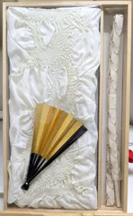 【フォーマル】留袖用の帯締め、帯揚げ、末広（扇子）の３点セット　結婚式　木箱入り