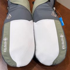 Item thumbnail for item f4e6fb93-f060-43c1-a607-0c8e99510434