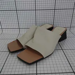 ◇ ⊂ ザラ ZARA スクエアトゥレザーミュールサンダル ベージュ系 37 レディース E  【1512100001980】