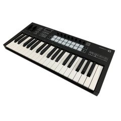 Used Novation LAUNCHKEY37 MK3 MIDI Keyboard, 37 Keys, W10753562