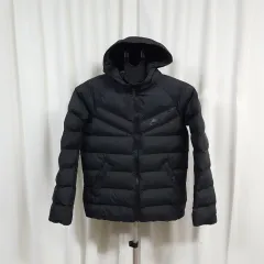 ナイキ キッズ 軽量ダウン 150-160 オススメ