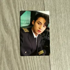 SEVENTEEN(セブンティーン・セブチ) カラット CARAT キット KIT ミンギュ(MINGYU) SEVENTEEN 2020 メンバーシップキット トレカ 出品 アルバム YIZHIYU 一直娱 個人 ヨントン ビデオ通話