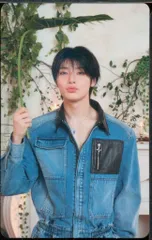 StrayKids 初回限定盤A I.N Hollow 白