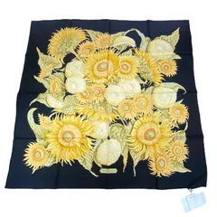 2026年最新】フェラガモ シルク スカーフの人気アイテム - メルカリ