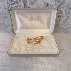 ブローチ　ゴールド　gold　リボン　パール　アンティーク　ヴィンテージ　EL-1605