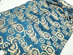 Item thumbnail for item 3aa0f821-c5e9-4a17-84e7-c69247e7a7cd