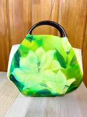 Item thumbnail for item 5270be3c-cf04-4de3-b337-1047a4cd86e1