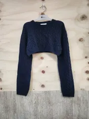 637) レディース ケーブル編み クロップドニット