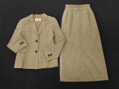 Item thumbnail for item a16dd8c3-2010-414c-bc0e-2459b7fc06d7