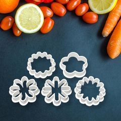 Item thumbnail for item ac678e0d-ca95-4882-8a5c-df17672691a2