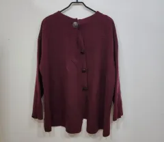 バーガンディ ボタン ウール100% ニットカーディガン