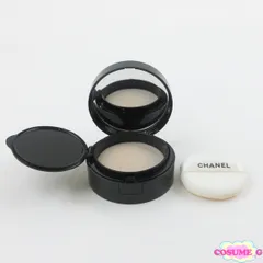 シャネル プードゥル ユニヴェルセル リーブル オン-ザ-ゴー #20 ミディアム ライト 残量多 C810