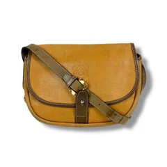 ロエベ　LOEWE アナグラムロゴ　ミニショルダーバッグ　イエローベージュ　レザー　ヴィンテージ