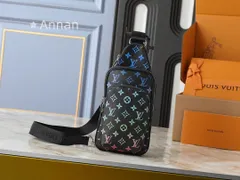 大人気の美品★ Louis vuittonルイヴィトン メンズ ボディーバッグ 人気