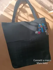 M字と花の手刺繍　バッグ　チェック切り替え　ハンドメイド