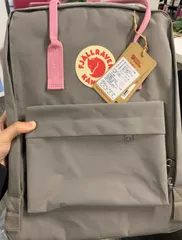【新品*未使用】 FJALLRAVEN リュック Kanken レディース カンケンリュックサック フェールラーベン 大容量 16L 7L 20L グレー ピンク