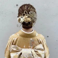 金箔紐入りゴールド髪飾り　和装　成人式　卒業式