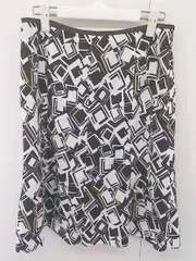 ◇ ◎ ●美品● Reflect 定価1.7万円 総柄 膝丈 フレア スカート サイズ 11 ダークブラウン ホワイト ベージュ レディース  【中古】 【1205180002090】