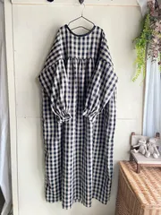 ギンガムチェック　ギャザーワンピース　ブラック　綿麻　コットンリネン