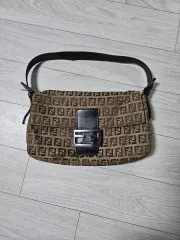 ヴィンテージ FENDI フェンディ バゲットバッグ 正規品