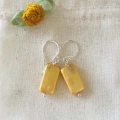 超美品☆SV 925 （シルバー925 ）☆高級バロック淡水イエローパール☆エレガントピアス