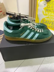 アディダス ガゼル インドア グリーン