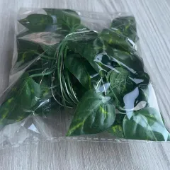 【暖かな光で癒やしを】LEDグリーンリーフ ライト ストリング 2m 20球 電池式 クリスマス/ウェディング/パーティー/ベッドルーム装飾に 電池別売