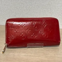 LOUIS VUITTON ルイヴィトン モノグラム　ヴェルニ ジッピーウォレット 長財布 ラウンドファスナー モノグラム レッド 赤　レディース