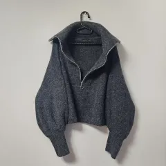 jeanasis ハーフジップアップ クロップド バルーンスリーブ ニット