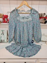 axes femme 花柄 フリル ブラウス