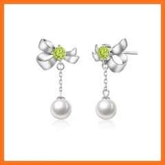 【新品】 Free bird パール ピアス レディース 人気 揺れる 金属アレルギー対応 ピアス つけっぱなし ペリドット 8月誕生石 ジュエリー おしゃれ アクセサリー クリスマスプレゼント 女性 0