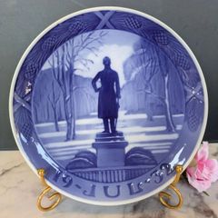 １９３２年 ロイヤルコペンハーゲン イヤープレート イヤープレート 1932年版 / 昭和7年|ロイヤル コペンハーゲン 公式