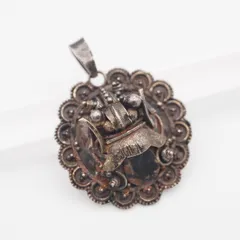 L938 ヴィンテージ 925刻印 ペンダント トップ バリ ランダ 魔女 デザイン シルバー チャーム ヘッド