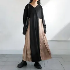 プリーツワンピース  無地 プリーツ 切り替え 異素材 ドッキング Vネック 配色 ゆったり シンプル 上品 きれいめ 高級感 ロングワンピース ワンピ 大きめ 大きいサイズフォーマル 結婚式