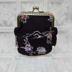 がま口ポーチ　小銭入れ　少し大きめサイズ　鳥獣戯画　黒　ハンドメイド