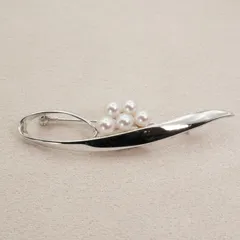 美品 ミキモト ブローチ パール リボン シルバー リーフ/25-2334