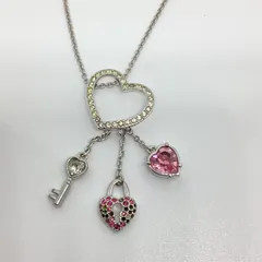 スワロフスキー　SWAROVSKI ハートモチーフネックレス　＊石飛びあり＊        …e.s