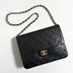 CHANEL / マトラッセ チェーンショルダーバッグ ラムスキン ブラック