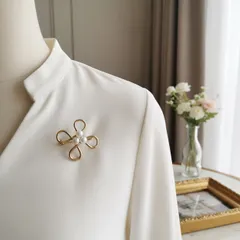 パール＆エターナルフラワーモチーフブローチ【ebro2】