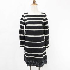 美品 ザロウ THE ROW ラムスキン 羊革 スキニーパンツ レザーパンツ 本