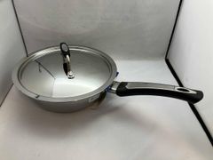新品タッパーウェア フライパン 24cmガラス蓋つきTupperware - メルカリ
