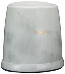 Item thumbnail for item c3b32fff-5258-4538-961e-70e5d447a1b9