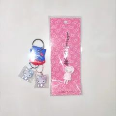 ハローキティ クローゼット ロング脚 / ボンボン キーホルダー セット