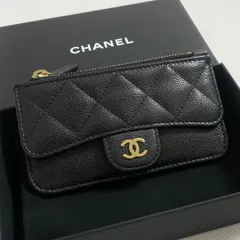 CHANEL / マトラッセ ジップカードケース キャビアスキン ブラック