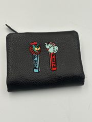 PEZ(ペッツ)× ear コラボ 本革 コンパクト 刺しゅう折り財布 - メルカリ